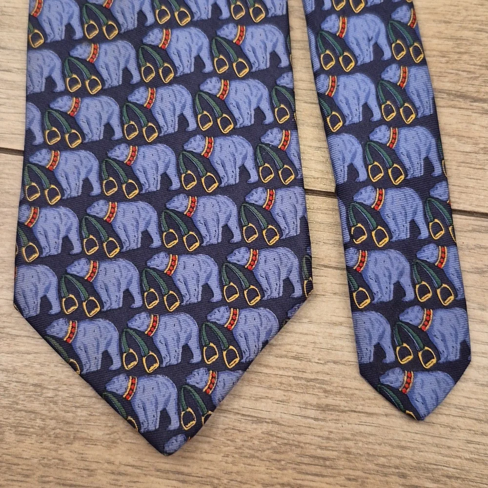 BROOKS BROTHERS Makers USA Navy Blue Polar‎ Bears Pattern Silk Mens Tie VTG